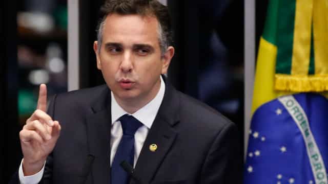 Orçamento de 2021 deveria ter sido votado e aprovado em 2020, diz Pacheco