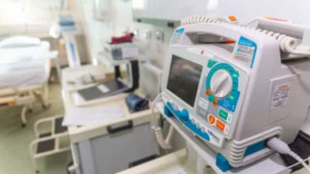 Saúde autoriza mais 664 leitos de UTI para tratamento de covid-19