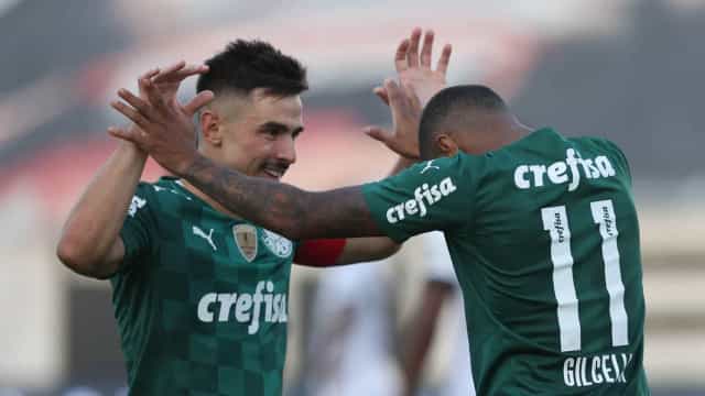 Palmeiras derrota Ponte Preta e avança no Paulistão com ajuda do Corinthians
