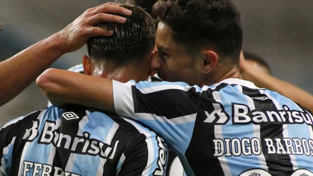 Líder e 100%, Grêmio terá reservas em jogo que pode selar a vaga na Sul-Americana