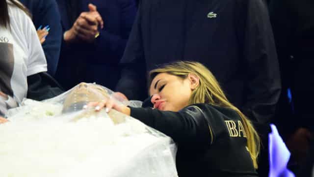 Horas antes da morte, viúva de Kevin o bloqueou no telefone e foi dormir