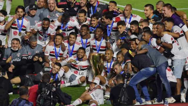 Após título, São Paulo precisa vencer e ‘secar’ argentinos na Libertadores