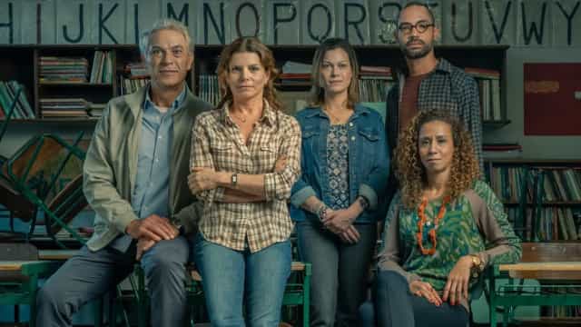 Série ‘Segunda Chamada’ tem gravações suspensas após caso de Covid