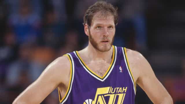 Ídolo da NBA morre aos 64 anos após sofrer acidente de bicicleta