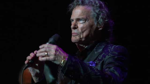 Cantor, vencedor de 5 Grammy, morre aos 78 anos nos EUA