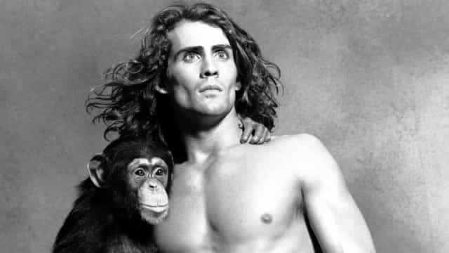 Ator que interpretou Tarzan na TV, morre em acidente de avião nos EUA