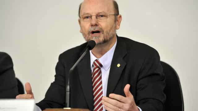 Para Bohn Gass, caso de Serrana prova que negligência de Bolsonaro ‘é criminosa’