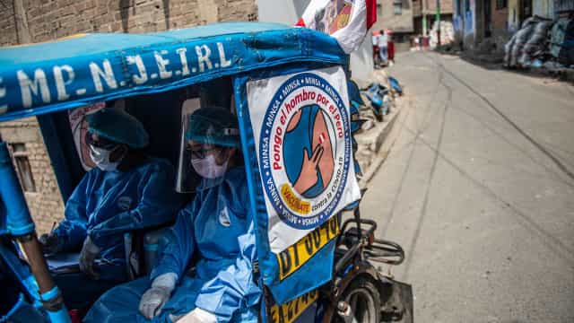 Após revisão, Peru quase triplica número de mortes por Covid