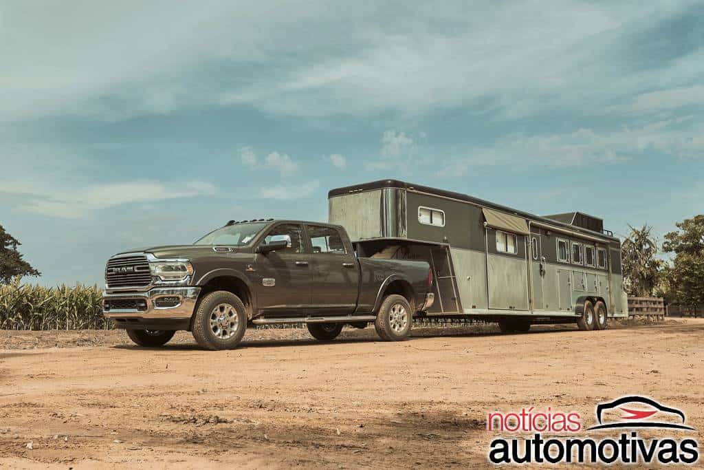 Feita para levar cavalos, RAM 2500 Rodeo esgota em 10 horas