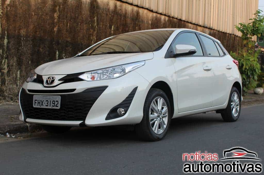 Toyota Yaris e Yaris Sedan ficam mais caros em maio