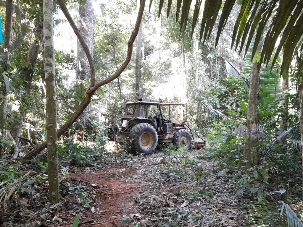 Sema apreende maquinários utilizados para desmatar Unidades de Conservação