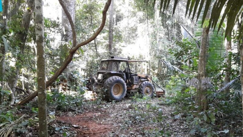 Sema apreende maquinários utilizados para desmatar Unidades de Conservação