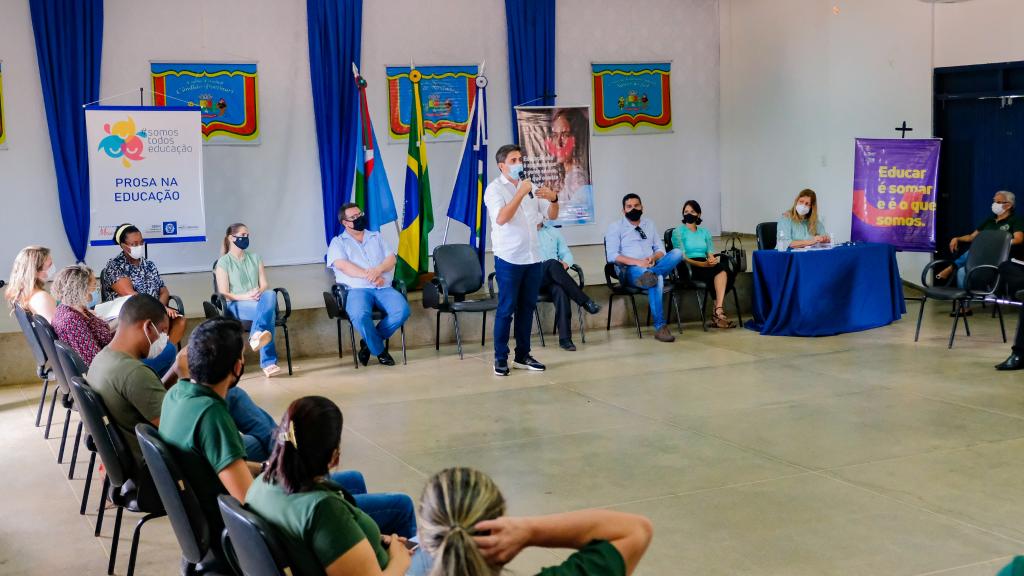 Governo fortalece diálogo e ouve demandas de gestores da rede de ensino no interior do Estado
