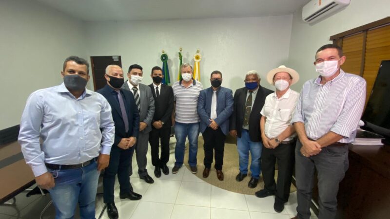 Dorner recebe deputado Juarez que se propõe a destinar emendas para educação, saúde e obras