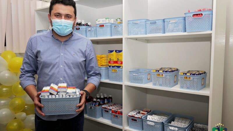 PREFEITO INAUGURA FARMÁCIAS DESATIVADAS HÁ 10 ANOS EM DOIS BAIRROS DE COLÍDER