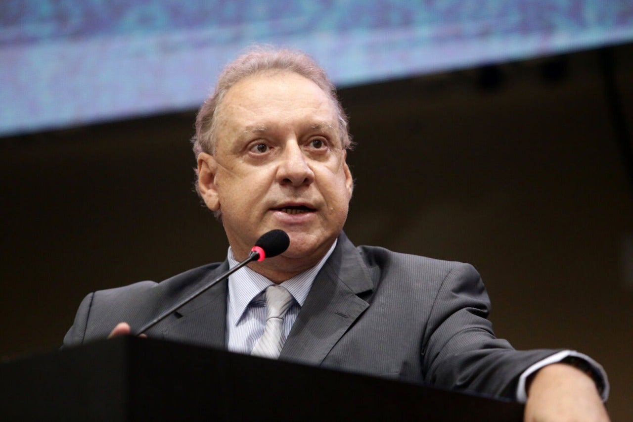 Em seu 6º mandato, Romoaldo Júnior reassume cadeira pela 6ª vez na legislatura