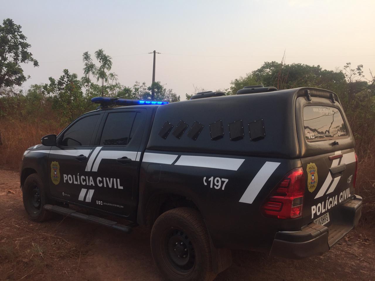 Polícia Civil prende um dos executores das mortes de policial militar e do filho dele, em Cuiabá