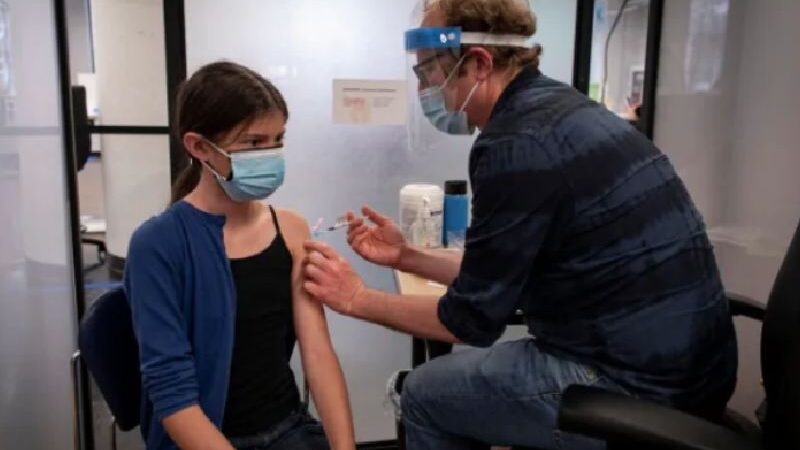 Canadá passa Israel e agora é o 1º país que mais vacina no mundo