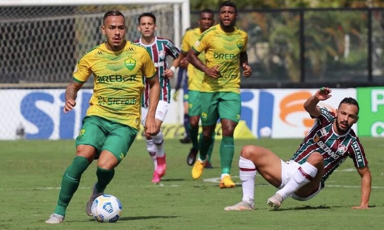 Fluminense vence Cuiabá em placar mínimo pelo Brasileirão da Série A