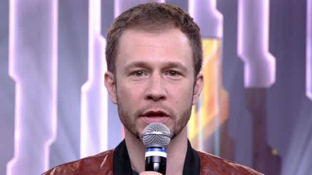 Tiago Leifert vai apresentar Domingão durante internação de Faustão