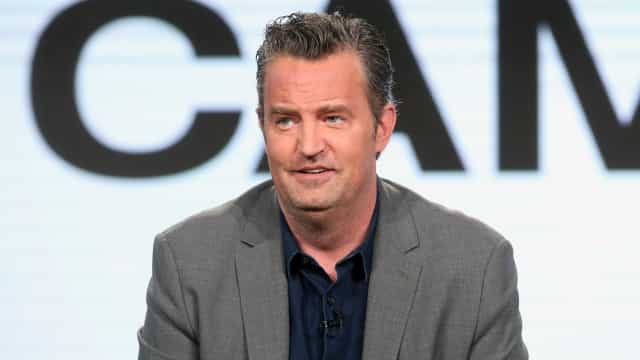 Matthew Perry, de ‘Friends’, tem noivado rompido após flagra em app de namoro
