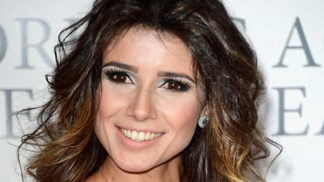 Paula Fernandes nega plástica e revela congelamento de óvulos