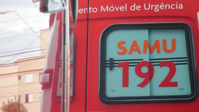 Cinco bombeiros são atropelados durante atendimento em acidente em SP