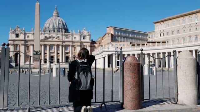 Vaticano inclui crime de pedofilia no Código de Direito Canônico