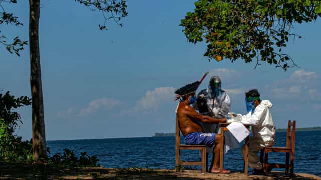 Documento na CPI aponta troca de vacinas por ouro em terras indígenas