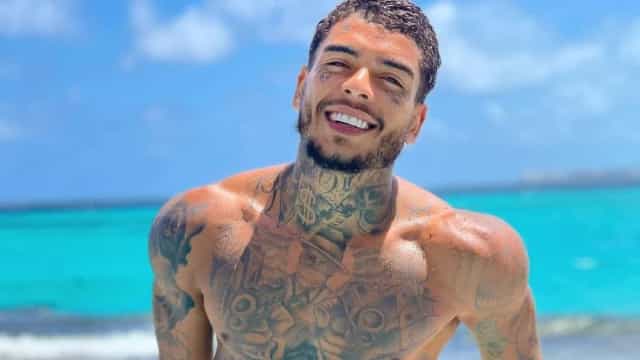 MC Kevin se sentiu forçado a noivar com Deolane, diz mentor do funkeiro