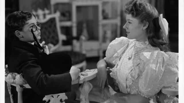 Morre a atriz Claudia Barrett, de ‘Robot Monster’, aos 91 anos