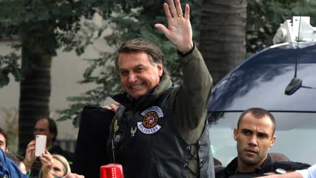 Multa a Bolsonaro, se não for paga, pode gerar apreensão, avalia advogado