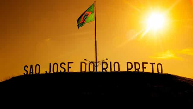 Rio Preto terá lockdown noturno contra covid; cidades da região também fecham