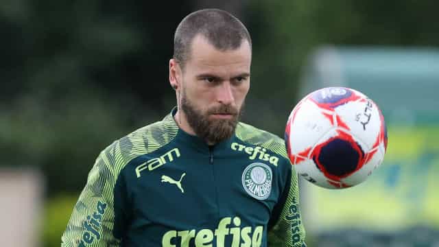 Palmeiras afasta Lucas Lima após atleta ser flagrado em festa clandestina