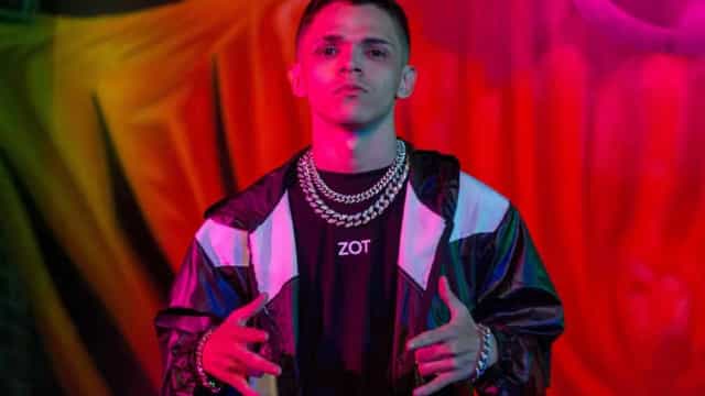 MC Niack diz que evoluiu, flerta com bregadeira e mantém foco no TikTok