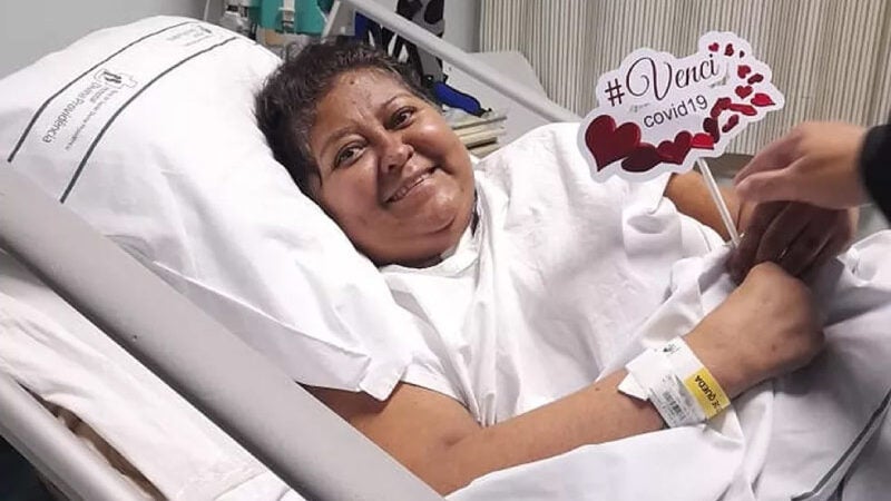 Internada há 202 dias paciente vence Covid-19 e tem alta