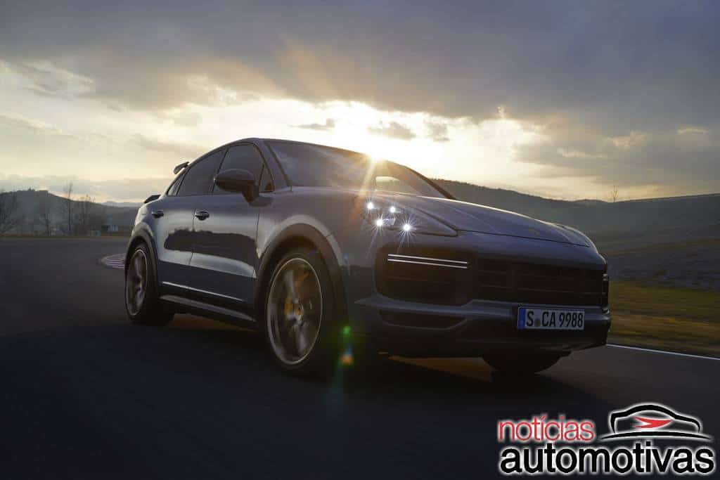 Porsche Cayenne Turbo GT “voa” até 100 km/h em 3,3 segundos!