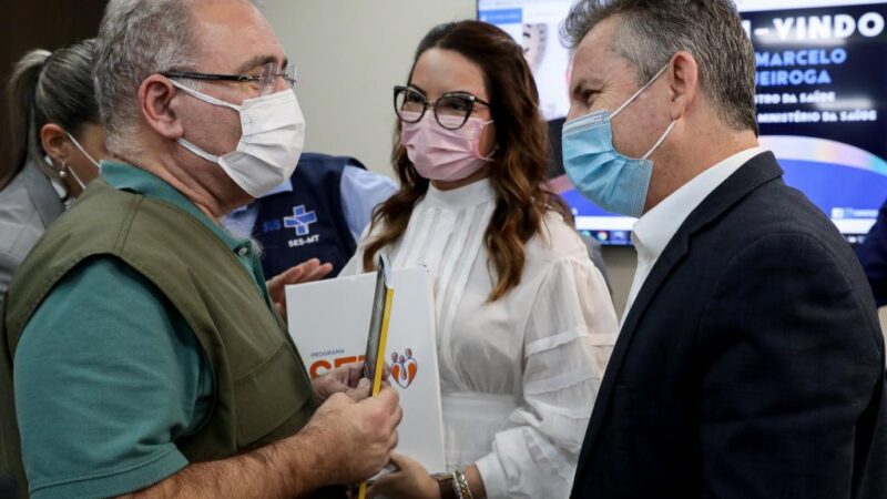 Governador apresenta para ministro os avanços da Saúde em Mato Grosso
