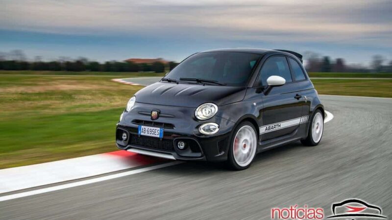 Mais leve, Abarth 695 Esseesse é para colecionador