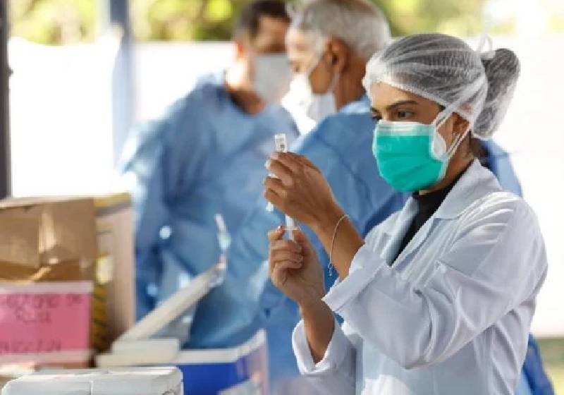 Brasil bate recorde de vacinação contra covid em junho
