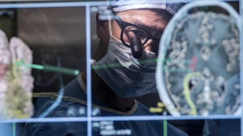 Emoção: médicos se comunicam com paciente paralisado por ondas cerebrais