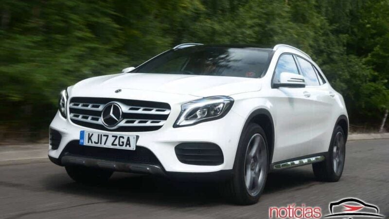 Mercedes GLA 250: motor, desempenho, equipamento, preço, consumo