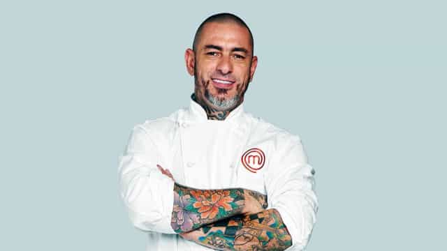Fogaça é levado ao hospital após queda no MasterChef, que teve gravações canceladas
