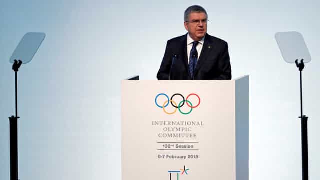 Thomas Bach diz que 85% de atletas e oficiais da Vila Olímpica estarão vacinados