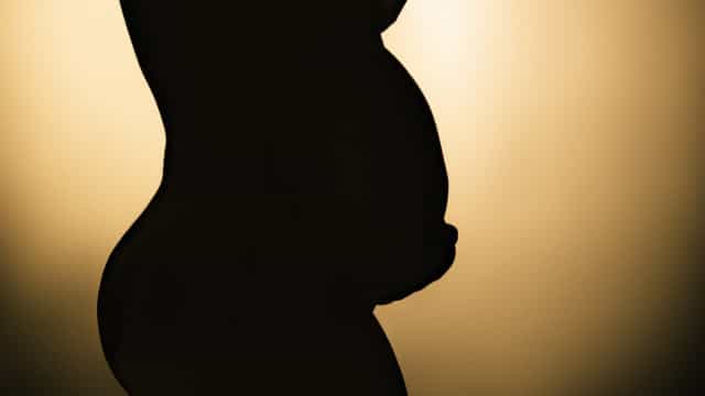 Sob pressão, EUA deixarão de prender maioria das imigrantes grávidas em situação irregular