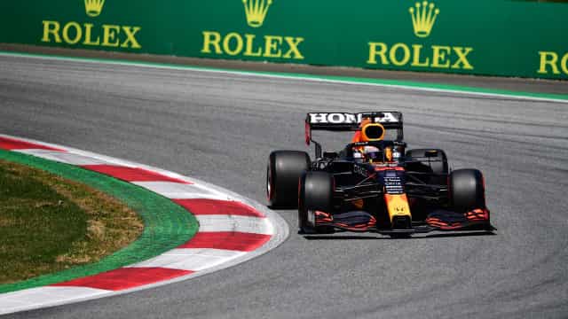 Com domínio total, Verstappen ganha GP da Áustria e abre 32 pontos sobre Hamilton