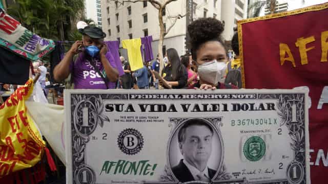 Brasil registra mais 62.504 casos de infeção e 1.780 óbitos no último dia