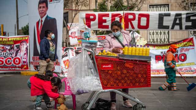 Entenda por que o Peru ainda não definiu seu presidente um mês após eleição