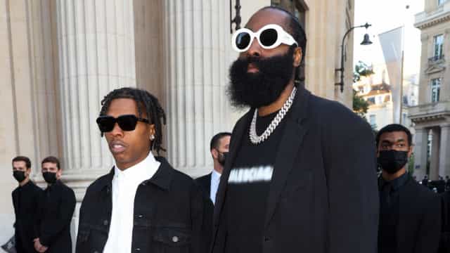 Lil Baby preso em Paris por posse de droga; James Harden estava presente