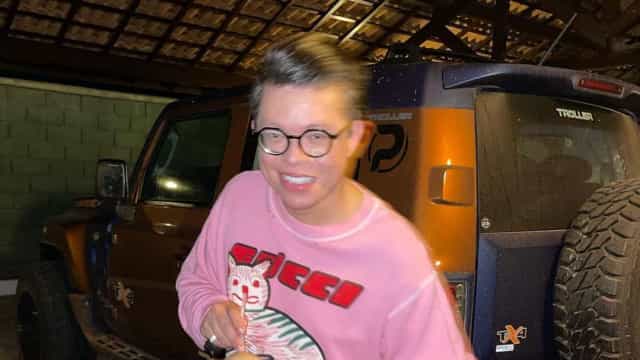 Produtora afasta DJ Ivis após vídeos que mostram agressões contra a ex-mulher